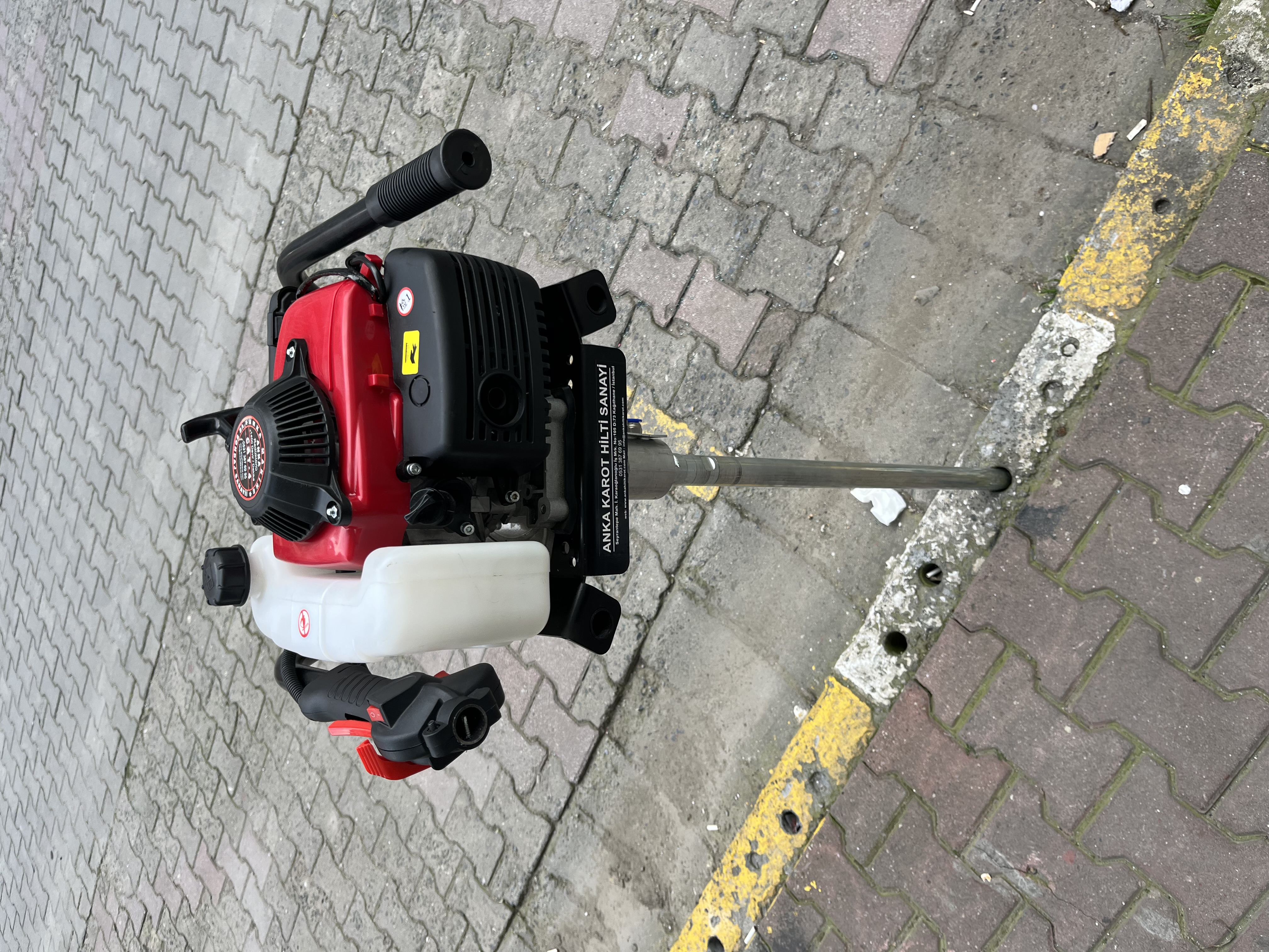 4 ZAMANLI REDÜKTÖRLÜ KAROT MAKİNESİ